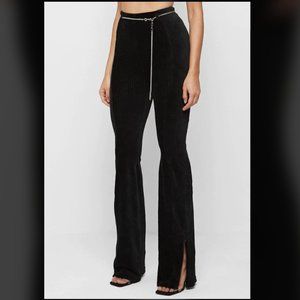 NWT Maniere De Voir RIBBED VELOUR FLARED LEGGINGS with Chain Belt - BLACK Size 4